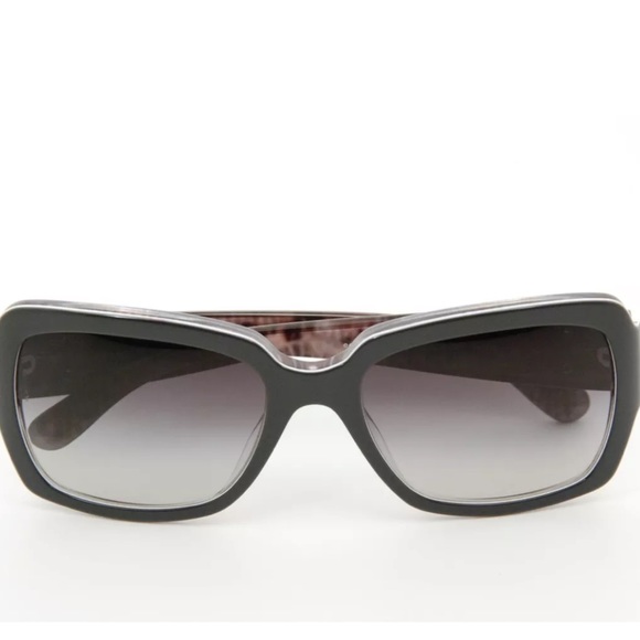 ‼️SOLD‼️CHANEL Sunglasses 5221 Black - Picture 5 of 12